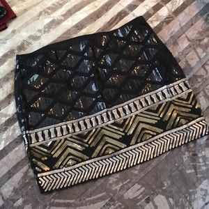 Express mini skirt